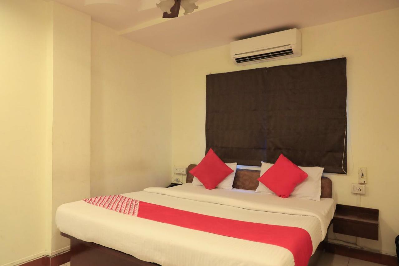 Oyo 15211 Hotel Midas Nagpur Exterior photo